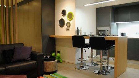 Studio apartment with a bar counter: the choice of kitchen and design features