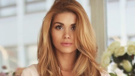 Couleur des cheveux miel-caramel: caractéristiques et secrets de la coloration des cheveux
