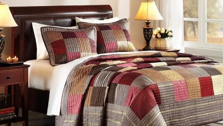 Bedspreads on the bed in the bedroom: features, varieties and tips for choosing