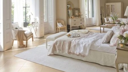 Bedroom floor: design options and flooring choices