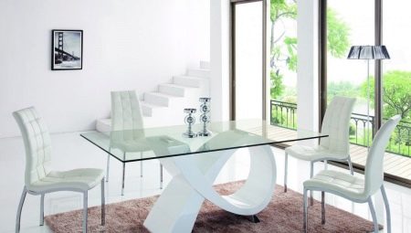 Tables de cuisine en verre : choix, avantages et inconvénients
