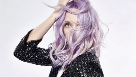 Cheveux violet clair : à qui s'adressent-ils et comment choisir la bonne couleur ?
