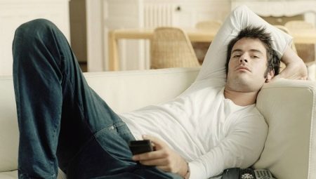 All about clinomania