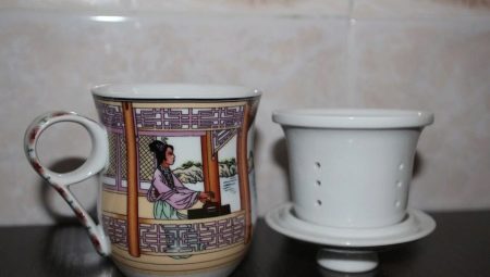 Infuser mugs with sieve