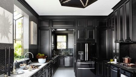 Black kitchen: choice of headset, color combination and interior design