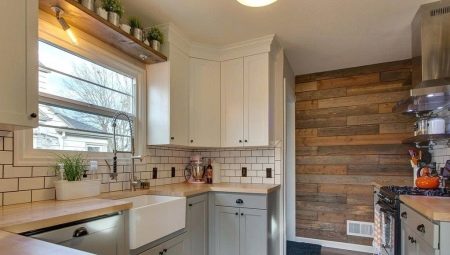 Kitchen colors with wood countertops