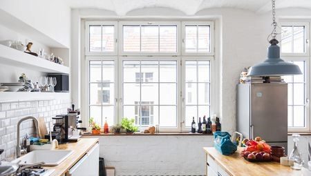 Conception de cuisine avec fenêtre: recommandations utiles et exemples intéressants