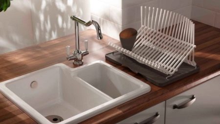 Enamel sinks for the kitchen: pros and cons, tips for choosing and care