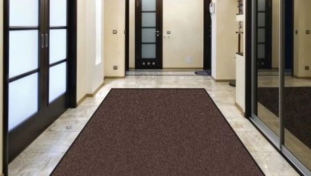 Rubber-based hallway rugs: pros and cons, varieties, choice, care
