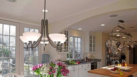 Chandeliers for the kitchen: what are they and how to choose?