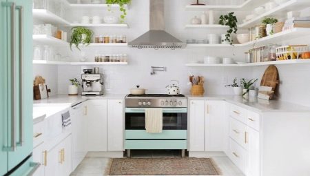 Meubles pour une petite cuisine: types, sélection et placement