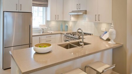Varieties and tips for choosing kitchen work tables