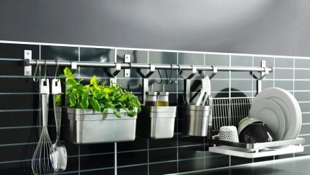 Roof rails for the kitchen: varieties, tips for choosing and installing