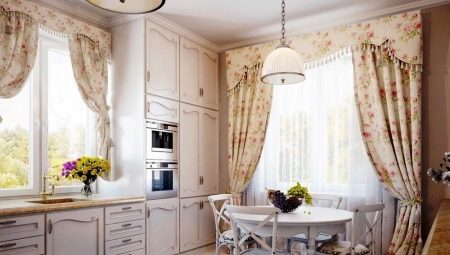 Kitchen design options with two windows