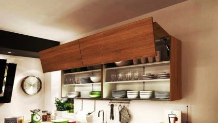 Height of upper kitchen cabinets