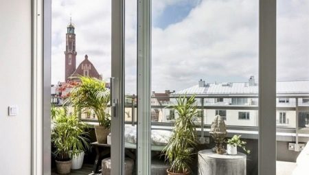 Balcony doors: types and selection