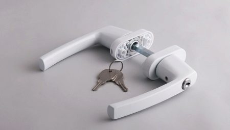 Balcony handles: overview of varieties and design options