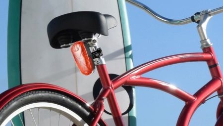 GPS bike tracker: features and secrets of choice