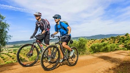 Quel vélo est le meilleur : Forward ou Stels ?