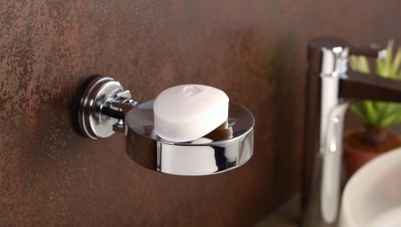 Soap dishes for the bathroom: what are there and how to choose the right one?