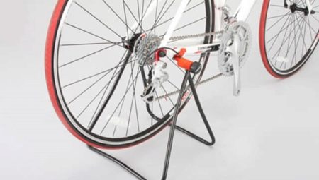 Bicycle stands: types, tips for installation and operation