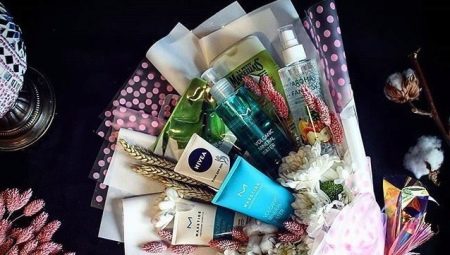 Bouquets of cosmetics: what are there and how to make?