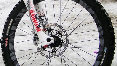 Disc brakes on a bicycle: types, brands, selection and installation