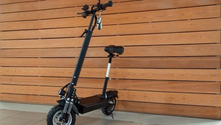 Electric scooters with a seat: a variety of models and recommendations for choosing