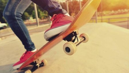 Termit skateboards: ποικιλία μοντέλων και επιλογή αξεσουάρ