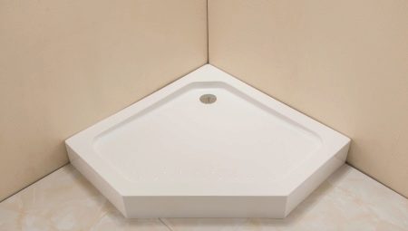 Corner shower trays: sizes and tips for choosing