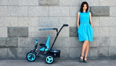 Un vélo poussette pour enfant : types et choix