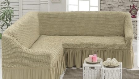 Eurocovers pour un canapé d'angle : comment choisir et enfiler ?