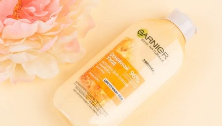 Make-up remover milk: what is it, how to choose and use it?