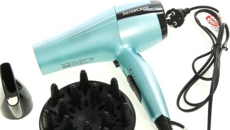 Hair dryer power: types and tips for choosing
