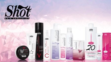 Examen des cosmétiques pour cheveux shot