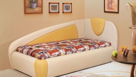 One-bedroom couch: features, types and choices