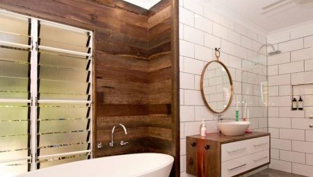 Decorating the bathroom with wood: rules and options