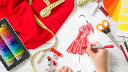Clothing designer: description, advantages and disadvantages of the profession