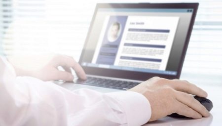 Electronic resume: design and drafting features