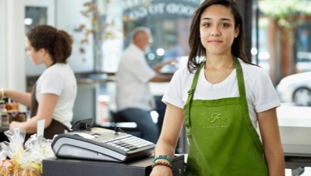 How to write a salesperson's resume?