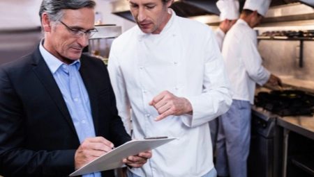 Restaurant manager: who is this and how to become?