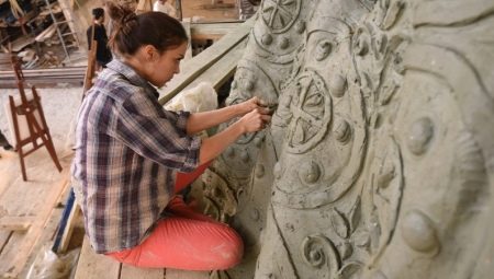 Restoration architect: pros and cons, knowledge and training required