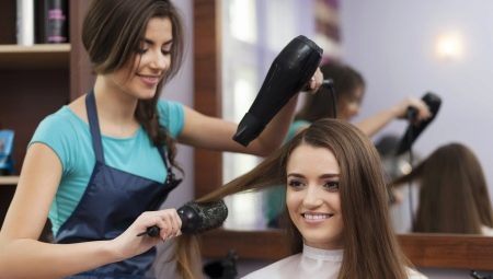 How many categories of hairdressers are there and how to increase the category?