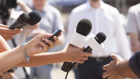 Journalist and Correspondent - What's the Difference?