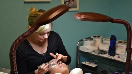 How to choose an eyelash extension lamp?