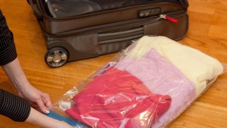 What kinds of vacuum bags are there for storing things and how to use them?