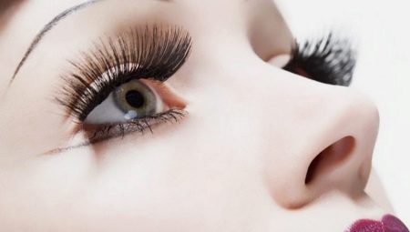 Doll effect eyelash extensions