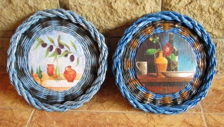 Making panels from newspaper tubes