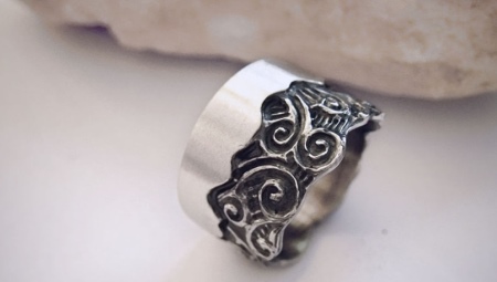 Why does silver turn black and how to prevent it?