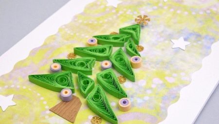 Methods for making a Christmas tree using the quilling technique